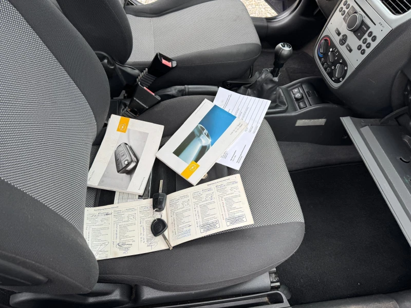 Opel Combo 1.6 i Метан, снимка 12 - Автомобили и джипове - 52379624