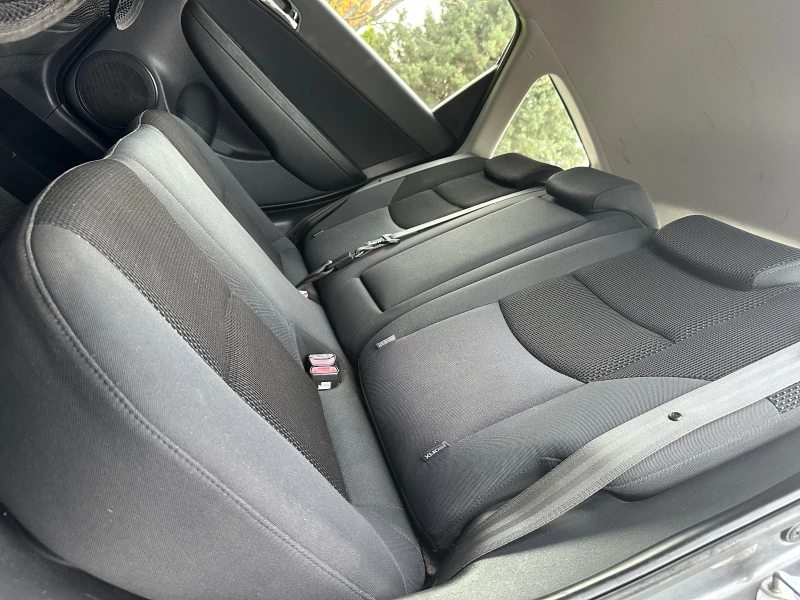 Hyundai I30 1.4 I GPL, снимка 12 - Автомобили и джипове - 52503585