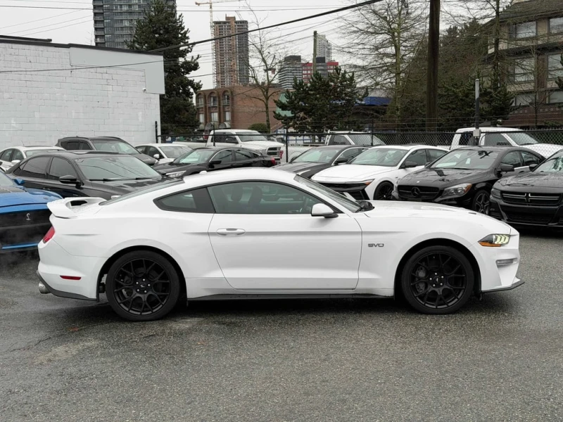 Ford Mustang * EcoBoost * CARFAX * БЕЗ ПЪРВОНАЧАЛНА ВНОСКА, снимка 3 - Автомобили и джипове - 52744895