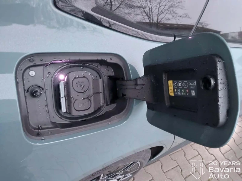 BMW i4 40 xDrive M Sport Paket, снимка 14 - Автомобили и джипове - 52835382