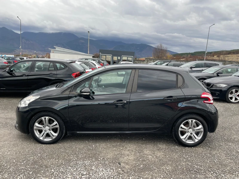 Peugeot 208 1.4HDI NAVI, снимка 4 - Автомобили и джипове - 52882220