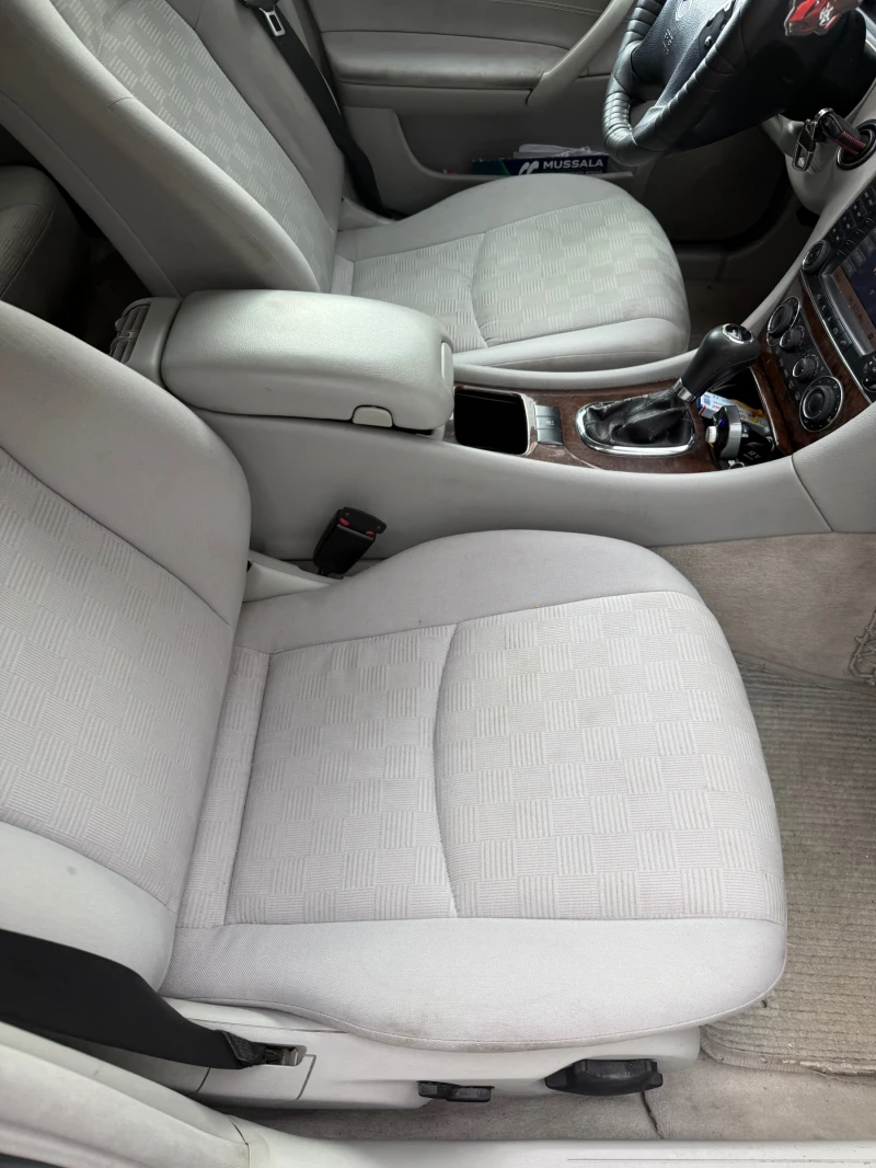 Mercedes-Benz C 200, снимка 6 - Автомобили и джипове - 53233431