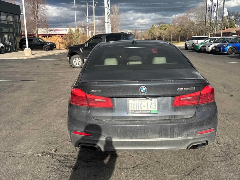 BMW 550 * xDrive * CARFAX * ДИСТРОНИК* ДВА КЛЮЧА* , снимка 4 - Автомобили и джипове - 53447971