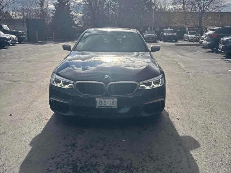 BMW 550 * xDrive * CARFAX * ДИСТРОНИК* ДВА КЛЮЧА* , снимка 6 - Автомобили и джипове - 53447971