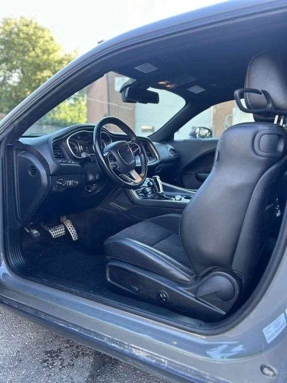 Dodge Challenger * R/T 392 * CARFAX * ЦЕНА ДО БГ - изображение 10