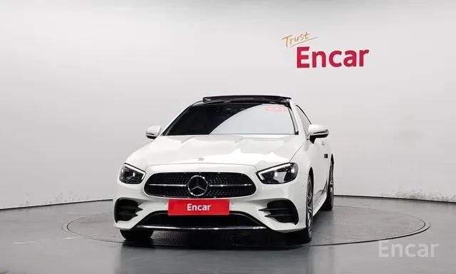 Mercedes-Benz E 300 D Coupe Обдухване Burmester Head up Дистроник Пано, снимка 2 - Автомобили и джипове - 55682938