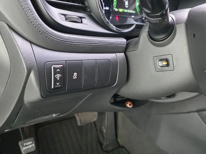 Kia K5 Hybrid Prestige, снимка 16 - Автомобили и джипове - 55921762