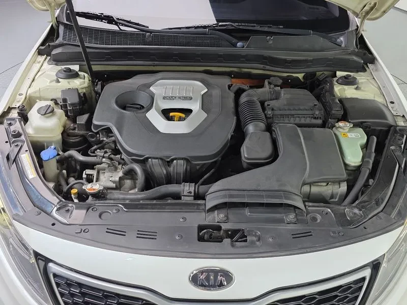 Kia K5 Hybrid Prestige, снимка 6 - Автомобили и джипове - 55921762