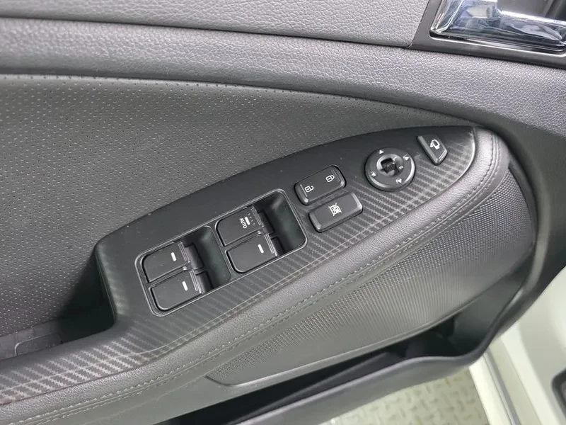 Kia K5 Hybrid Prestige, снимка 17 - Автомобили и джипове - 55921762