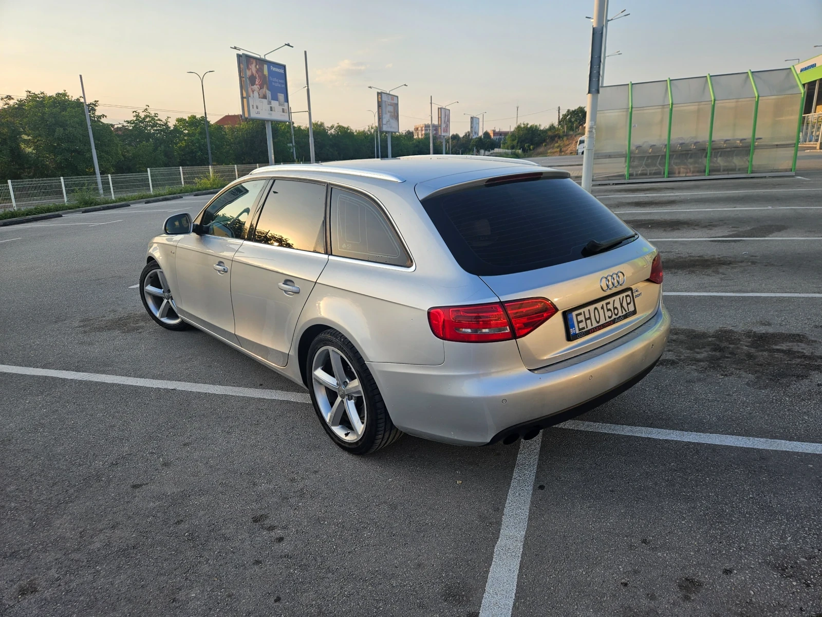 Audi A4 Avant Sline 2.0 TDI 143 ks. - изображение 7