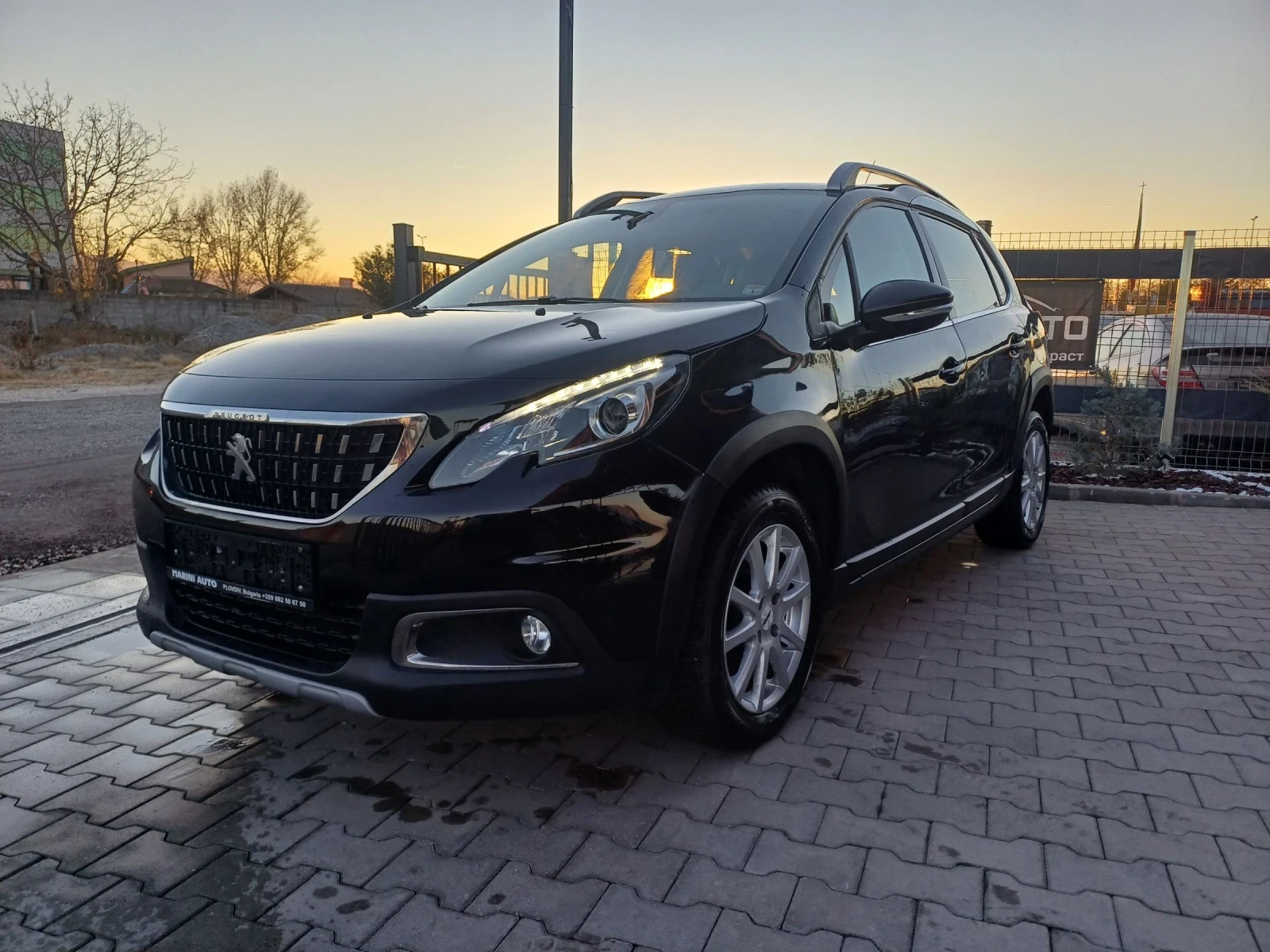 Peugeot 2008 1.2benzin * * * euro6 - изображение 3