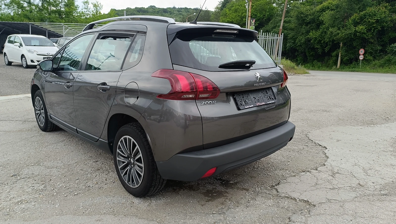 Peugeot 2008 1.5HDI - изображение 3