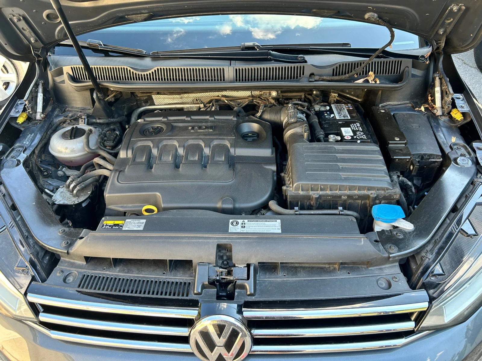 VW Touran  - изображение 10