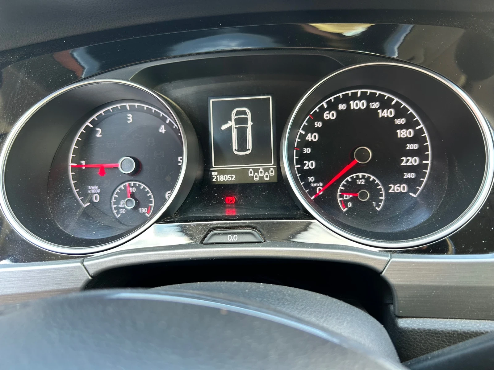 VW Touran  - изображение 8