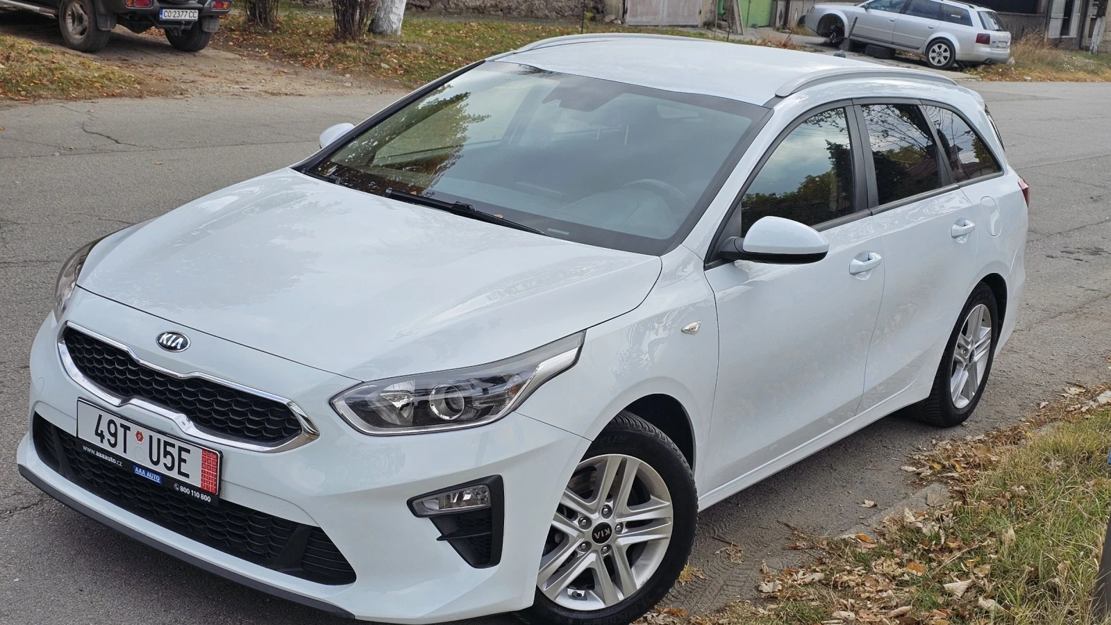 Kia Ceed 1.4mpi /100кс EURO6  - изображение 3