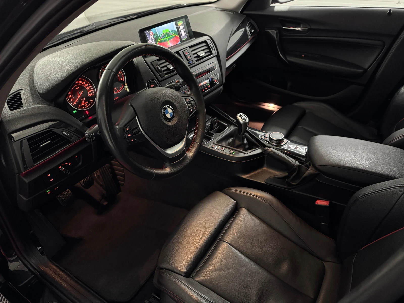 BMW 120 D SPORT 184 h.p. - KEYLESS/ CAMERA/ SUN ROOF/ LINE | Mobile.bg   8