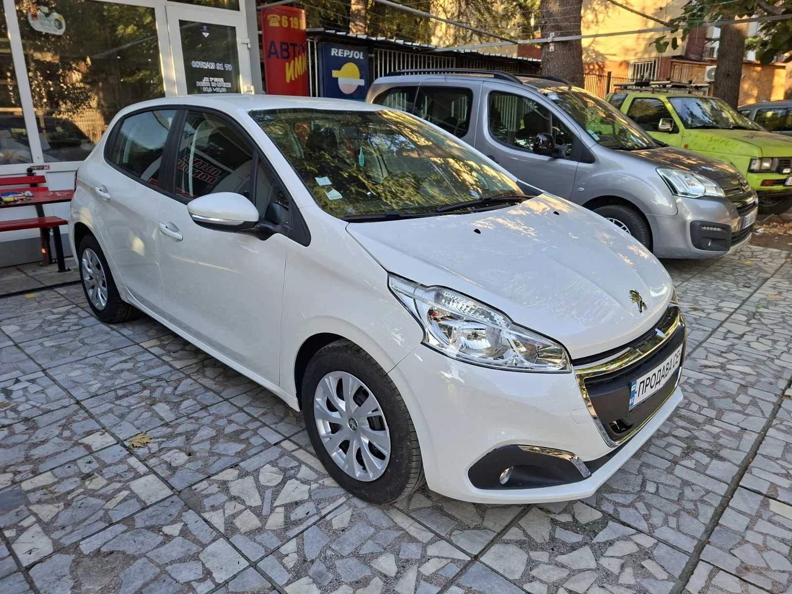Peugeot 208 1.5 BlueHdi - изображение 2