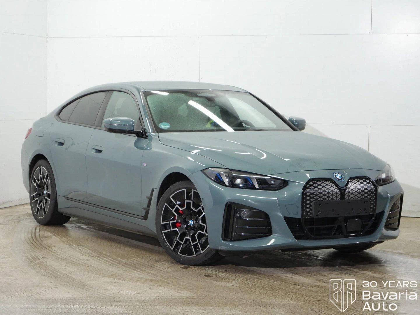 BMW i4 40 xDrive M Sport Paket - изображение 4