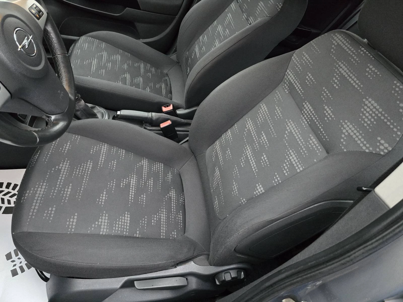 Opel Corsa КОЛЕДНА ПРОМО ЦЕНА/1.2i - изображение 8