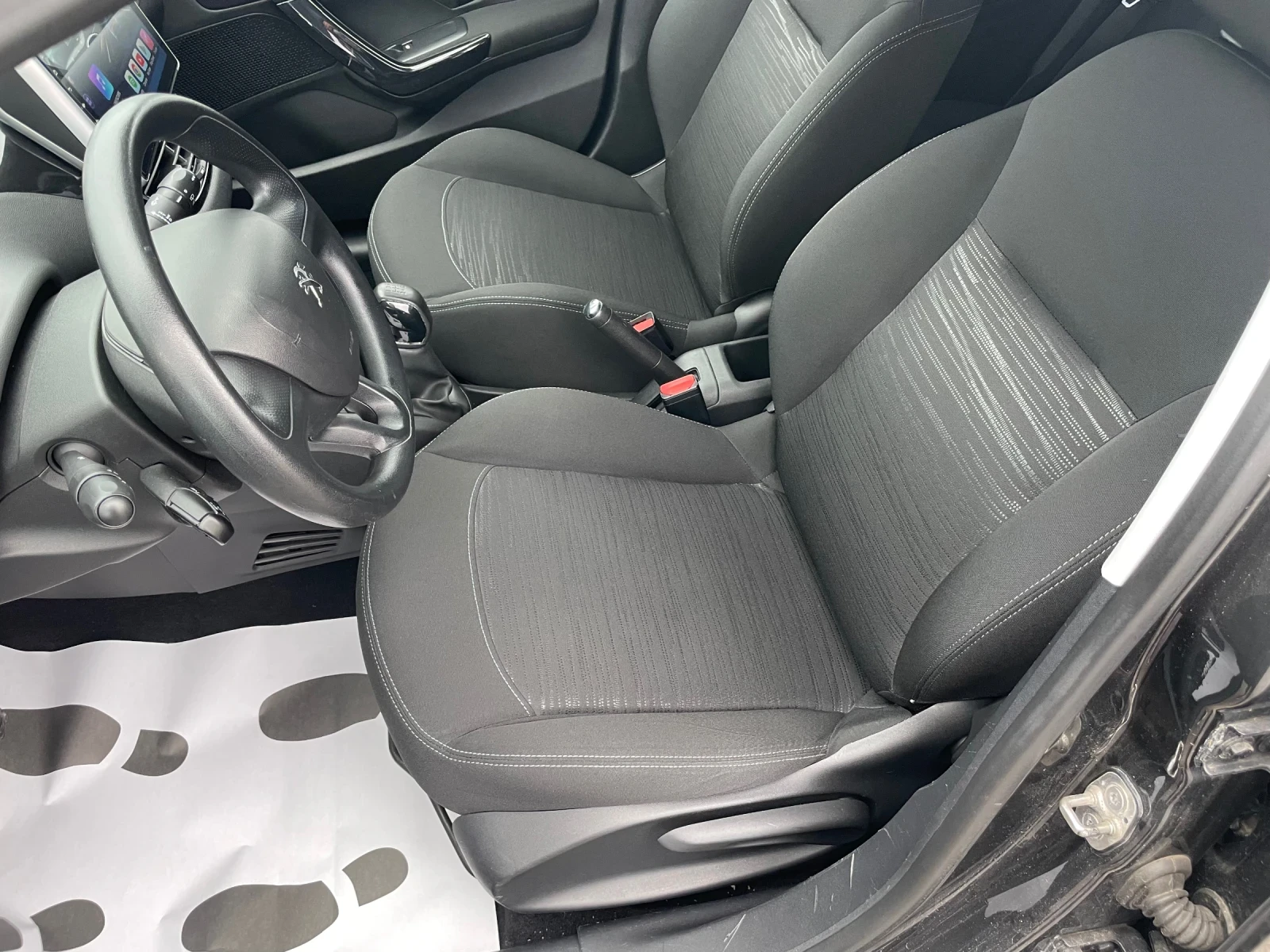 Peugeot 208 1.4HDI NAVI | Mobile.bg � ����������� 11
