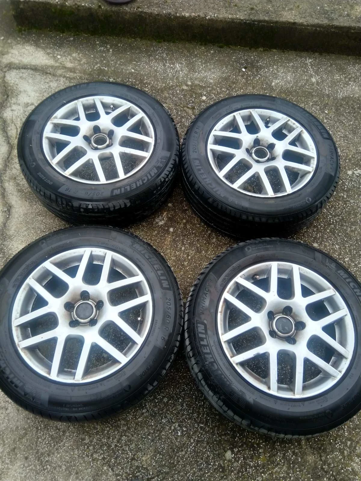 VW Golf 1.8I 4Motion, снимка 15 - Автомобили и джипове - 54179515