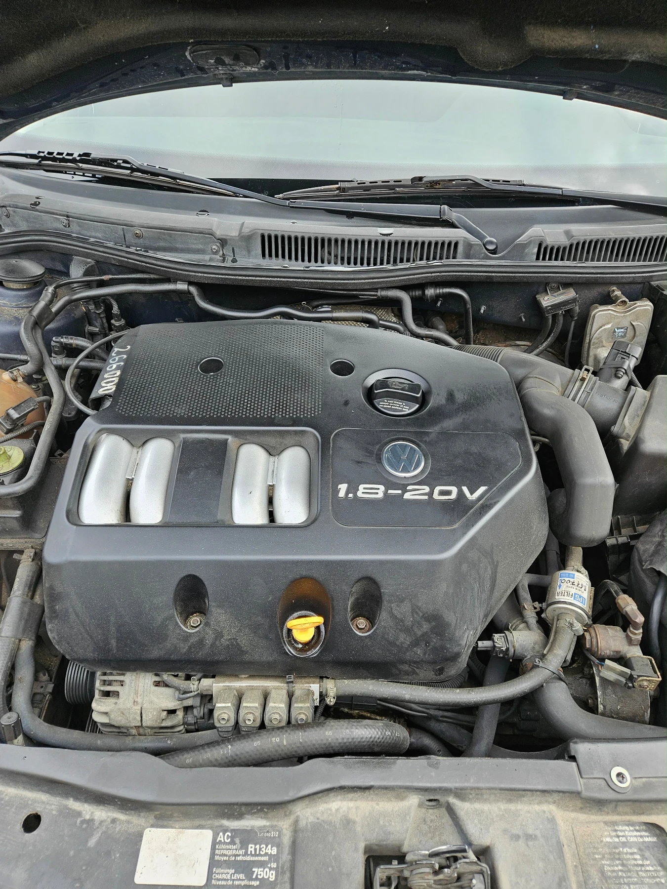 VW Golf 1.8I 4Motion - изображение 7