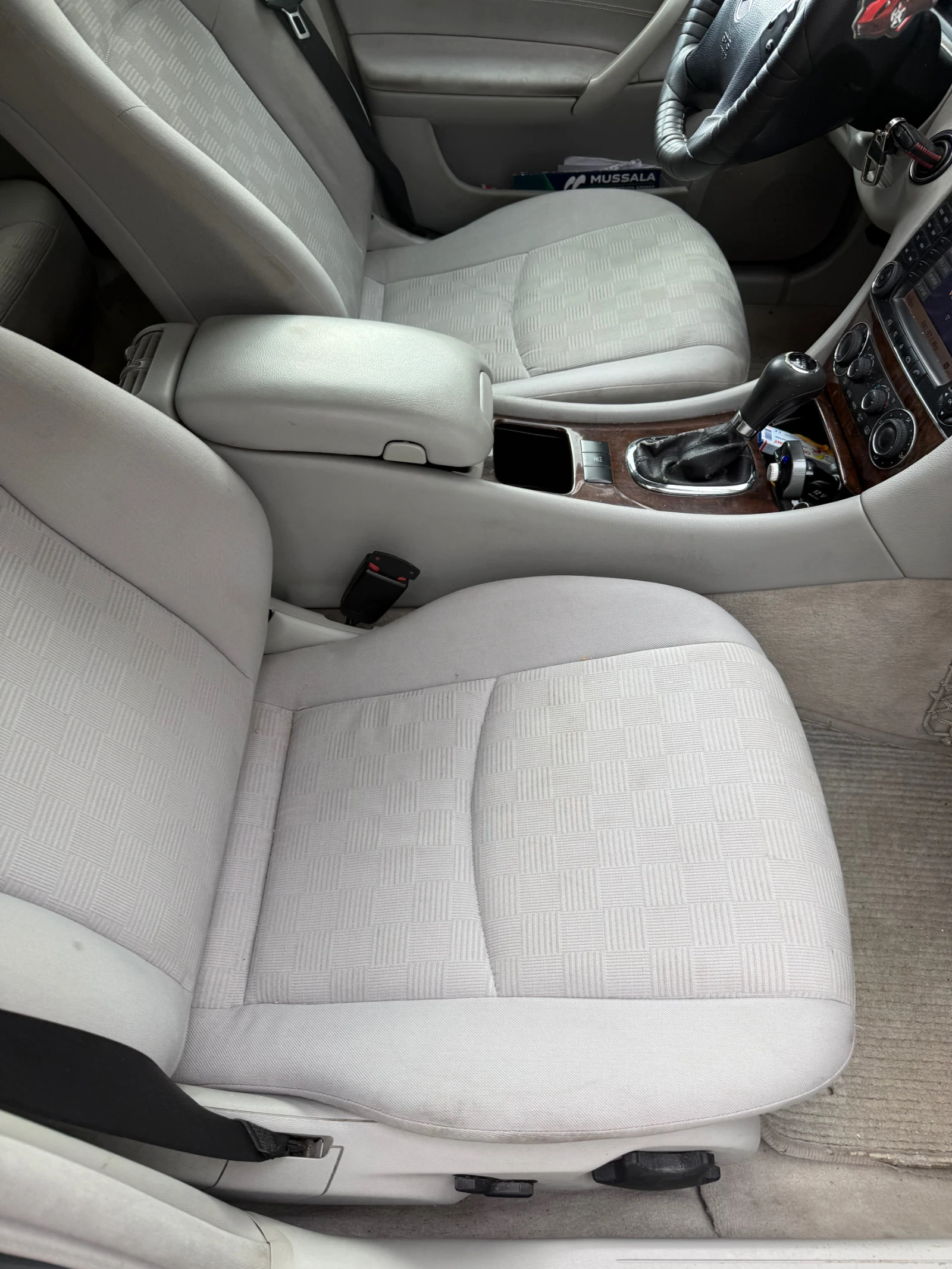 Mercedes-Benz C 200  - изображение 6