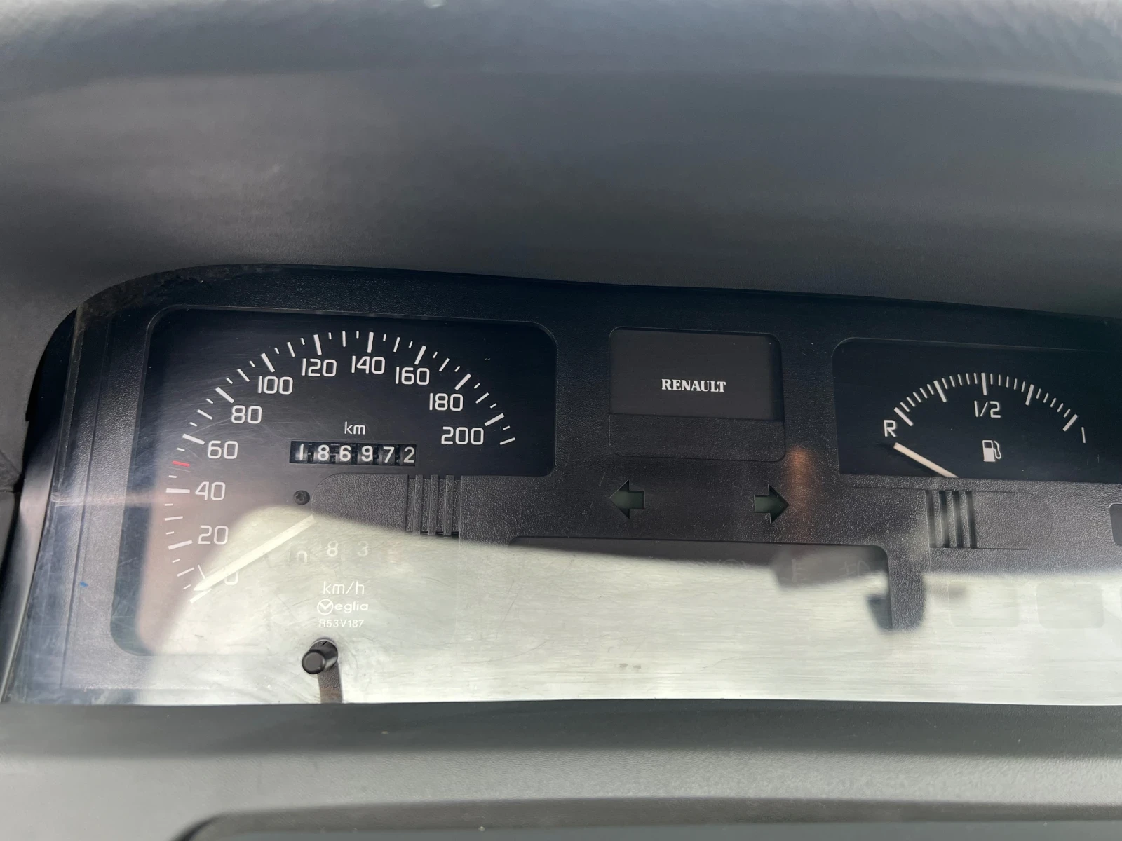 Renault Clio  - изображение 8