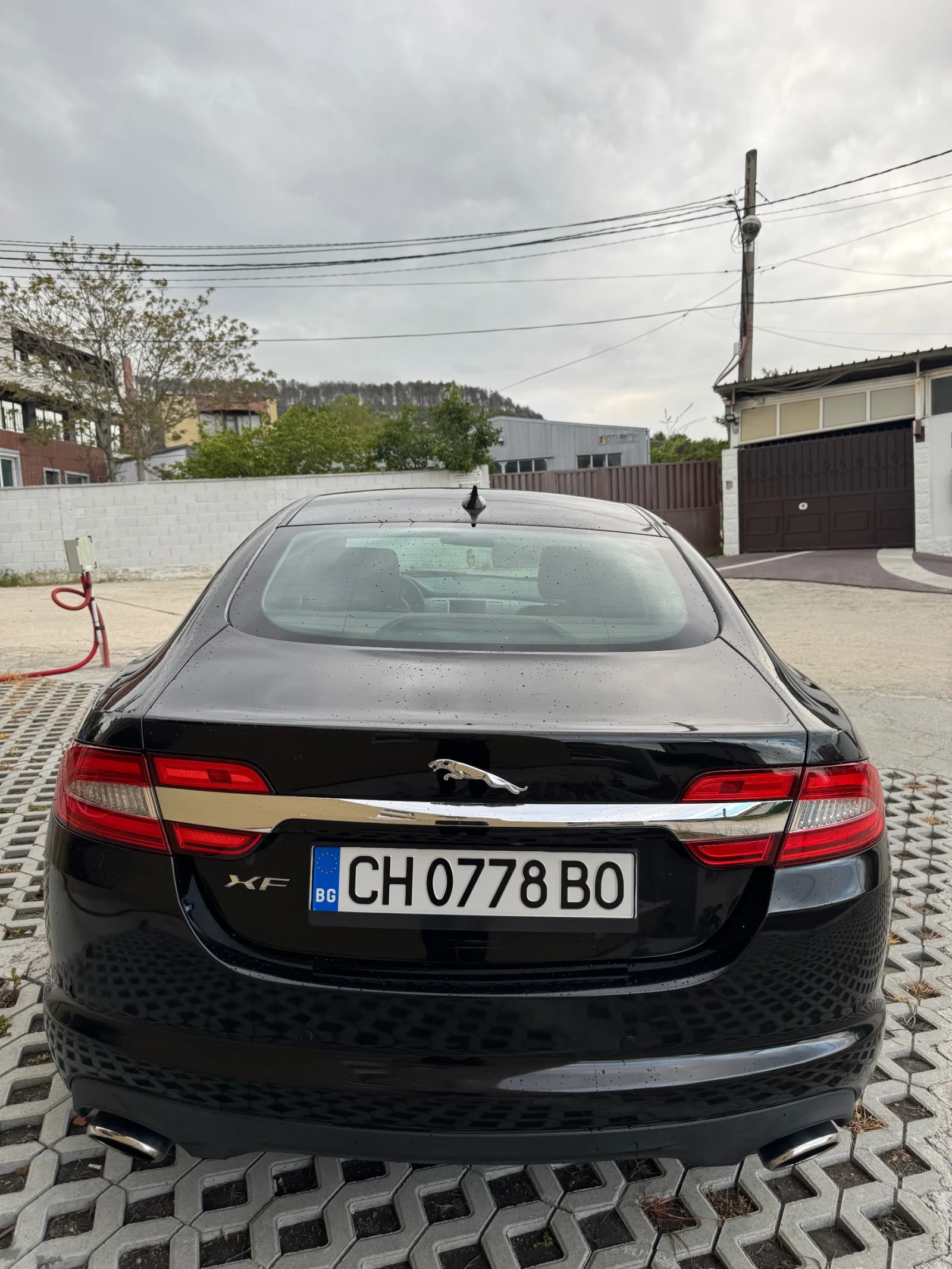 Jaguar Xf 2.0T, снимка 6 - Автомобили и джипове - 54477275