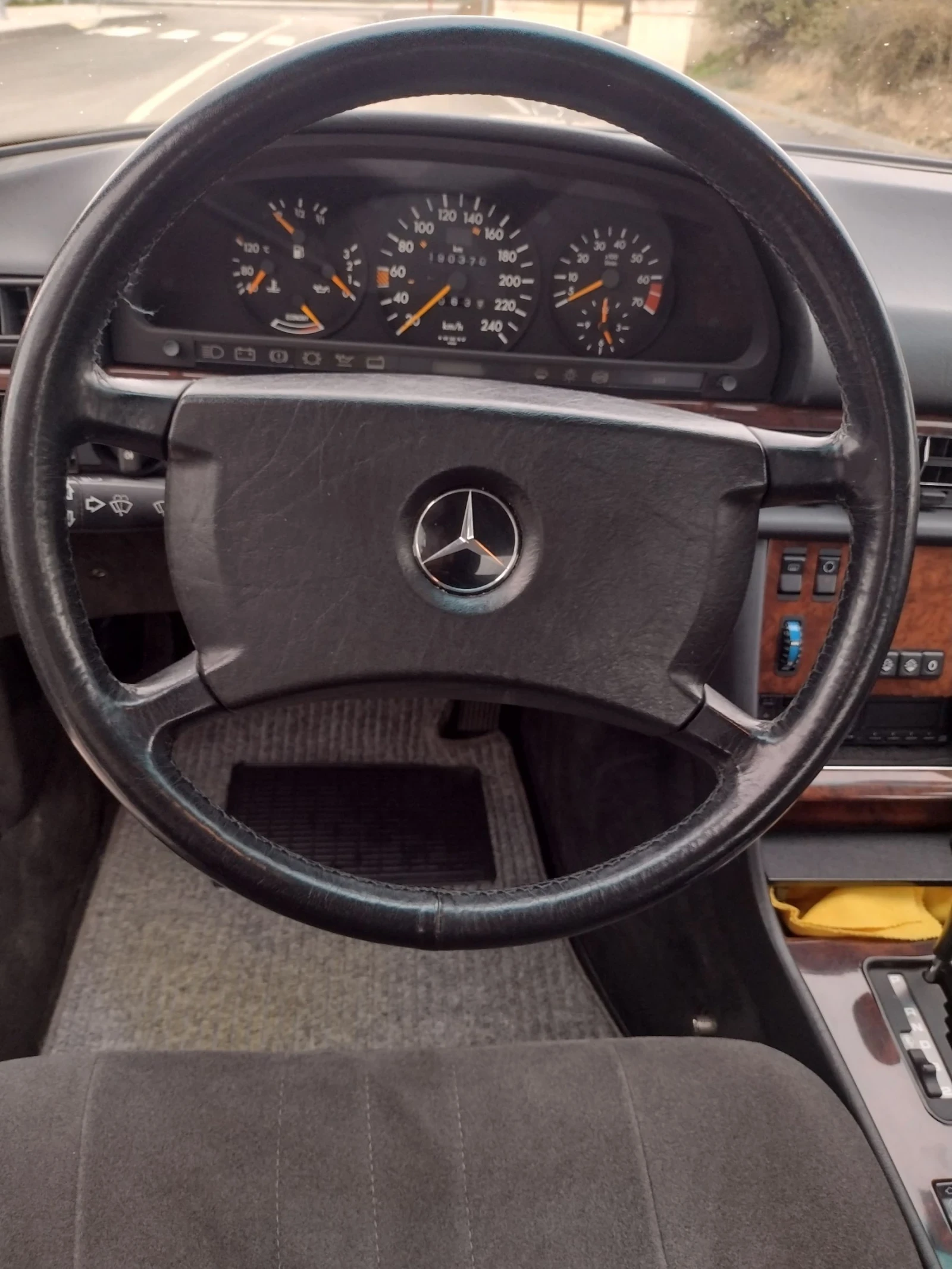 Mercedes-Benz 300, снимка 9 - Автомобили и джипове - 53914878