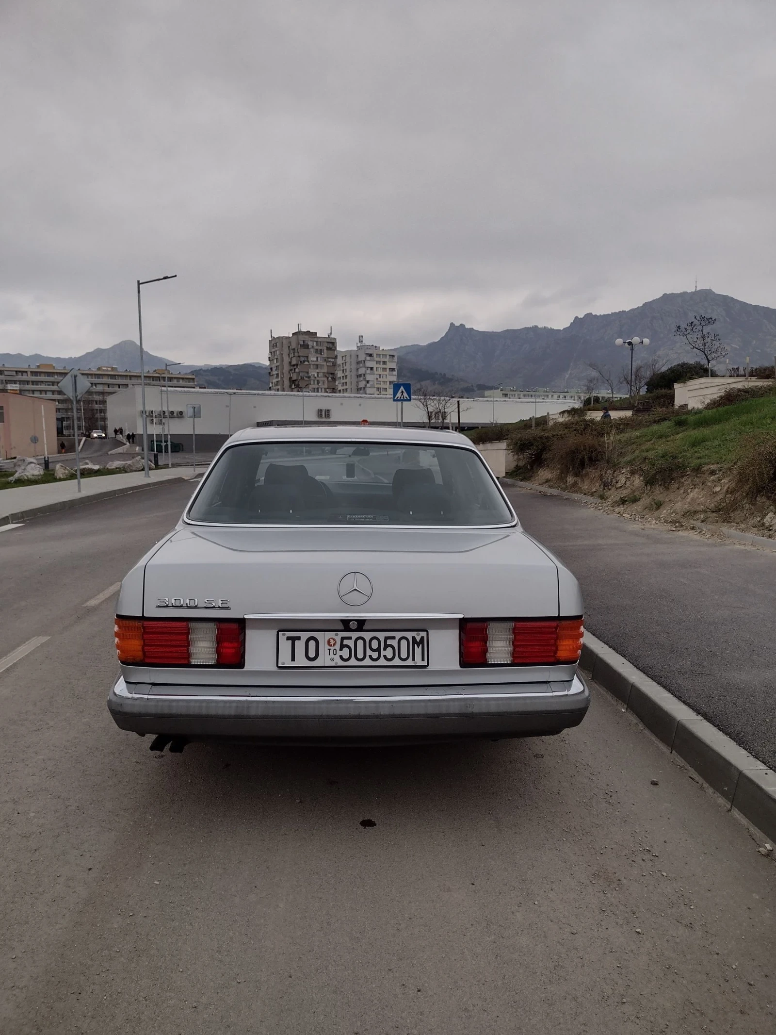 Mercedes-Benz 300, снимка 4 - Автомобили и джипове - 53914878