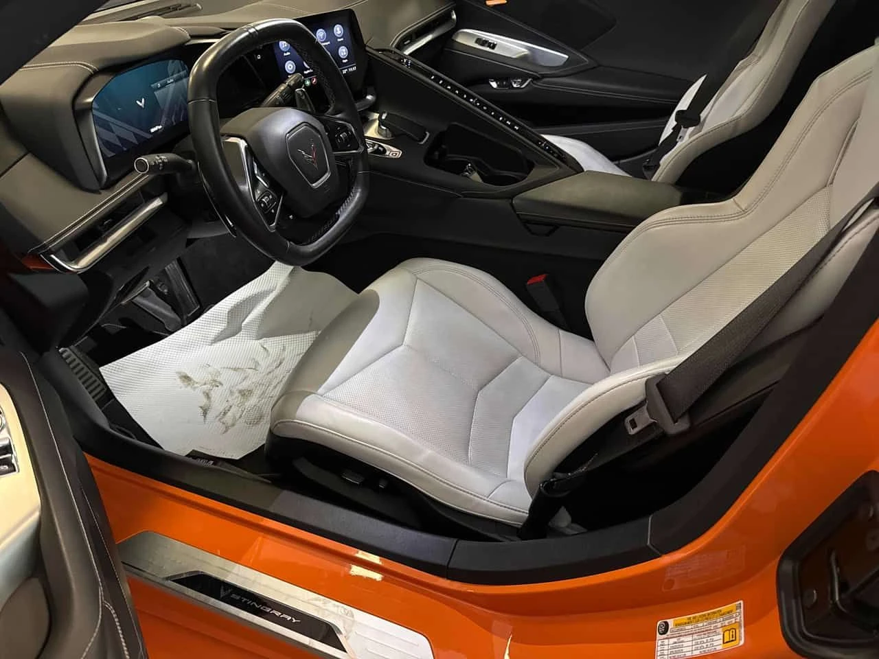 Chevrolet Corvette * 2dr Stingray Cpe w/1LT , снимка 5 - Автомобили и джипове - 53977579