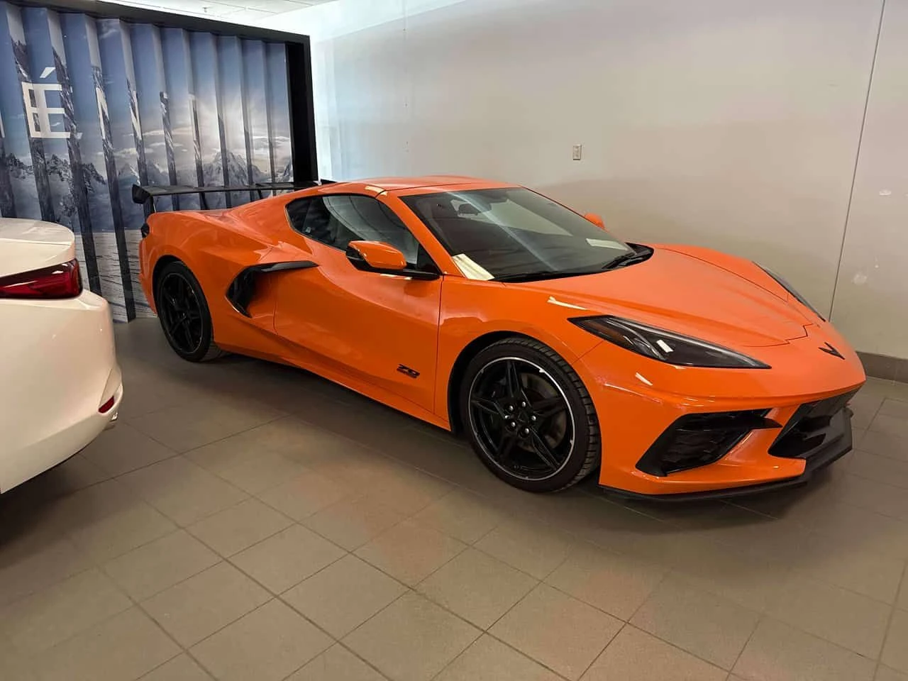 Chevrolet Corvette * 2dr Stingray Cpe w/1LT , снимка 3 - Автомобили и джипове - 53977579