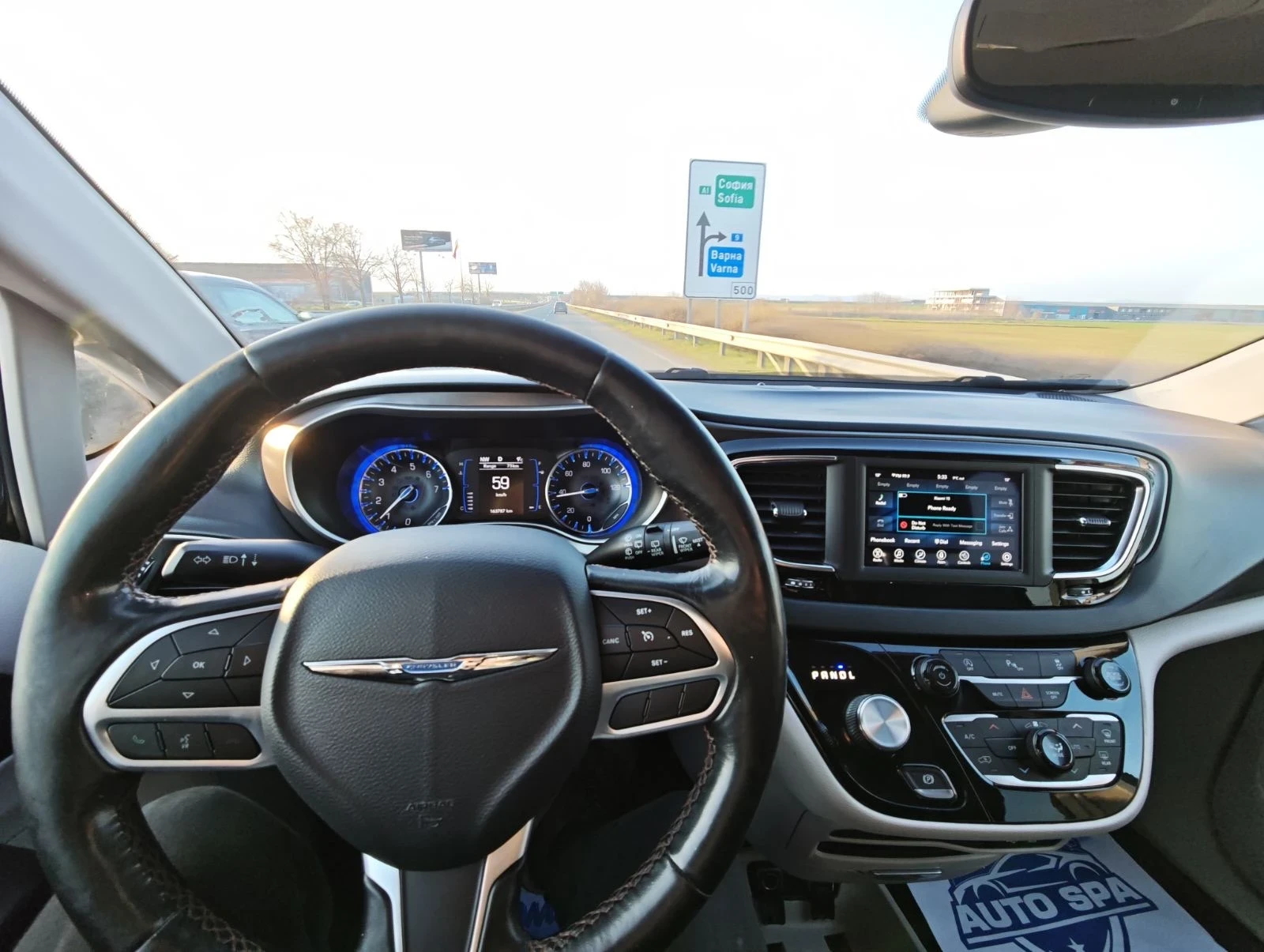 Chrysler Pacifica 2020, снимка 3 - Автомобили и джипове - 53978710