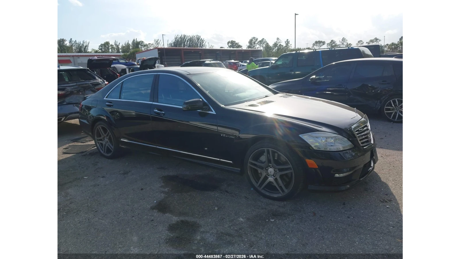 Mercedes-Benz S 63 AMG * ОБДУХВАНЕ* 360* КАМЕРИ* ПАНО* , снимка 2 - Автомобили и джипове - 54150544