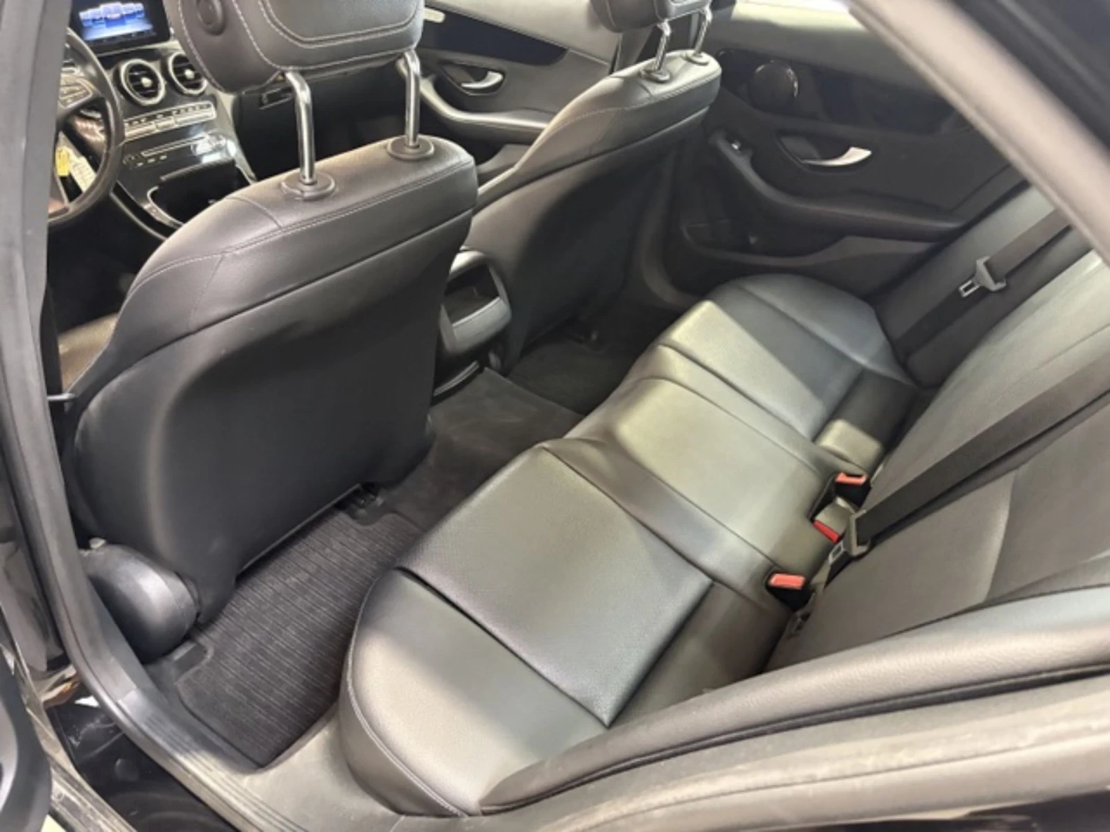 Mercedes-Benz C 220 d | 170hp | 7G-Tronic | Пълна сервизна история , снимка 14 - Автомобили и джипове - 54857075