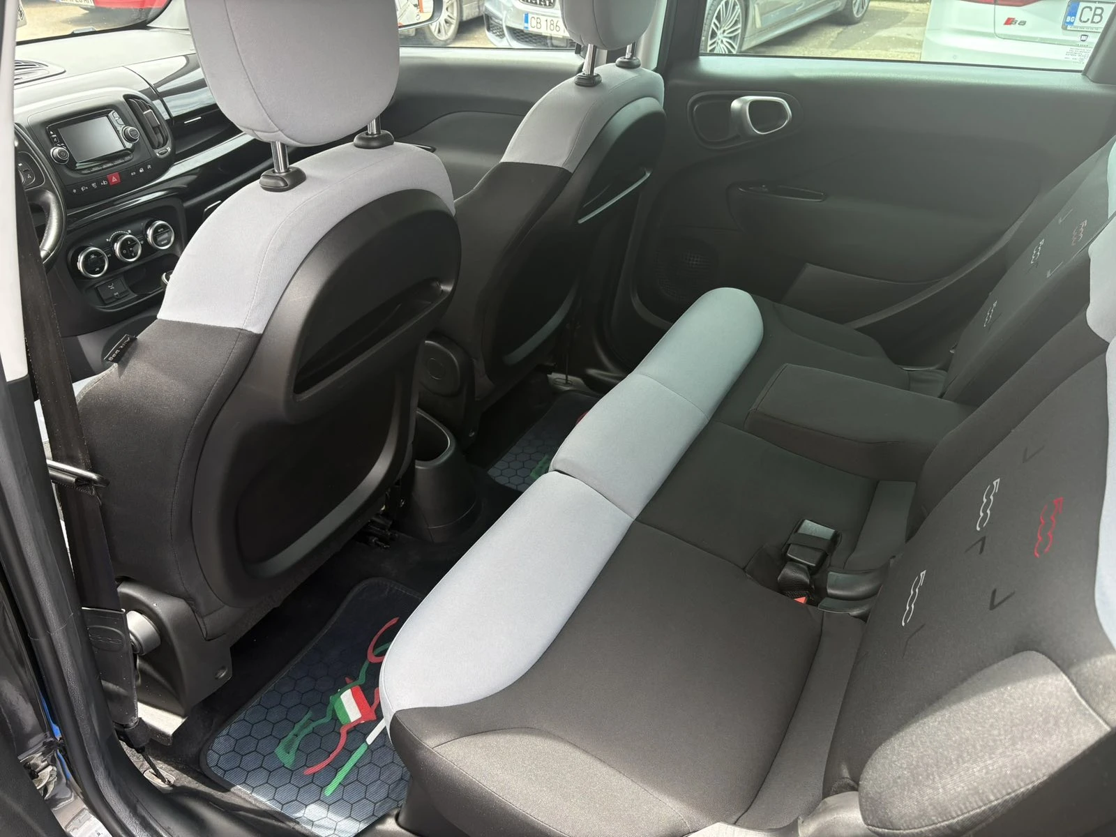 Fiat 500L 1.2 DISEL/, снимка 16 - Автомобили и джипове - 54883919