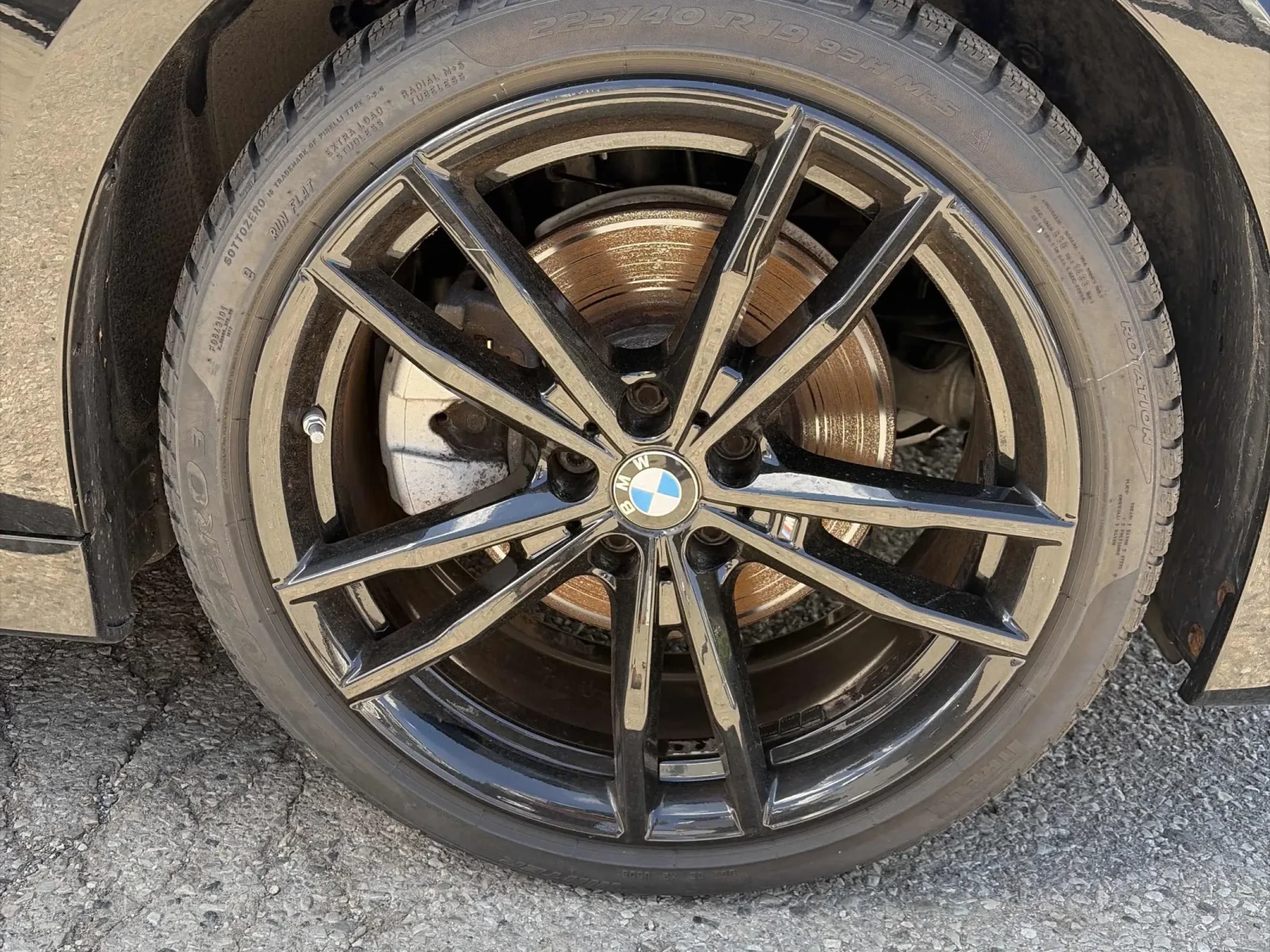BMW 330 xDrive * Keyless * ПАНОРАМА * CARFAX, снимка 6 - Автомобили и джипове - 55038638