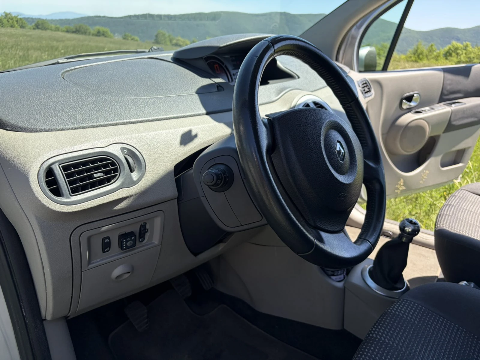Renault Clio Modus-газ бензин, снимка 7 - Автомобили и джипове - 55134406