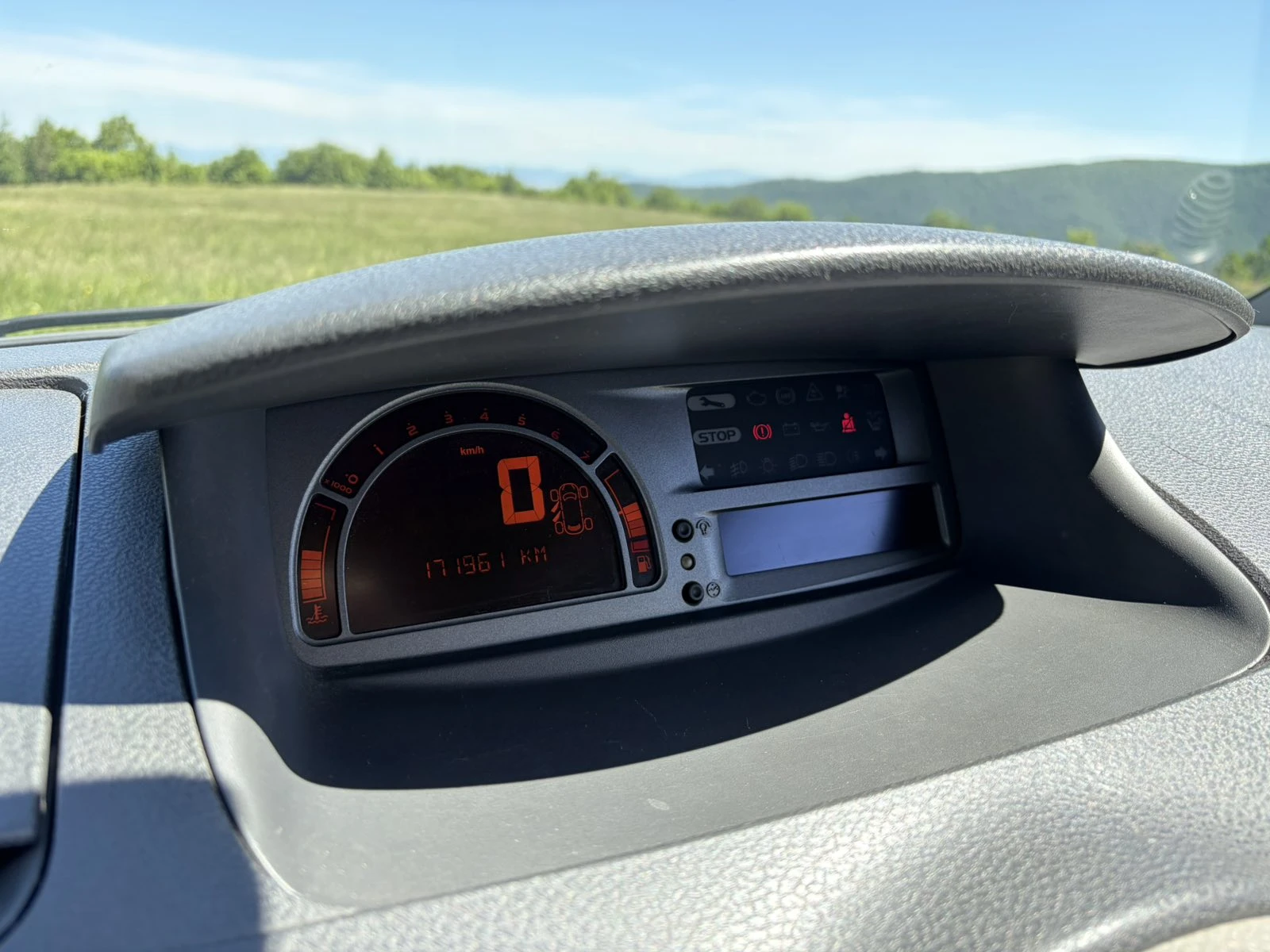 Renault Clio Modus-газ бензин, снимка 2 - Автомобили и джипове - 55134406