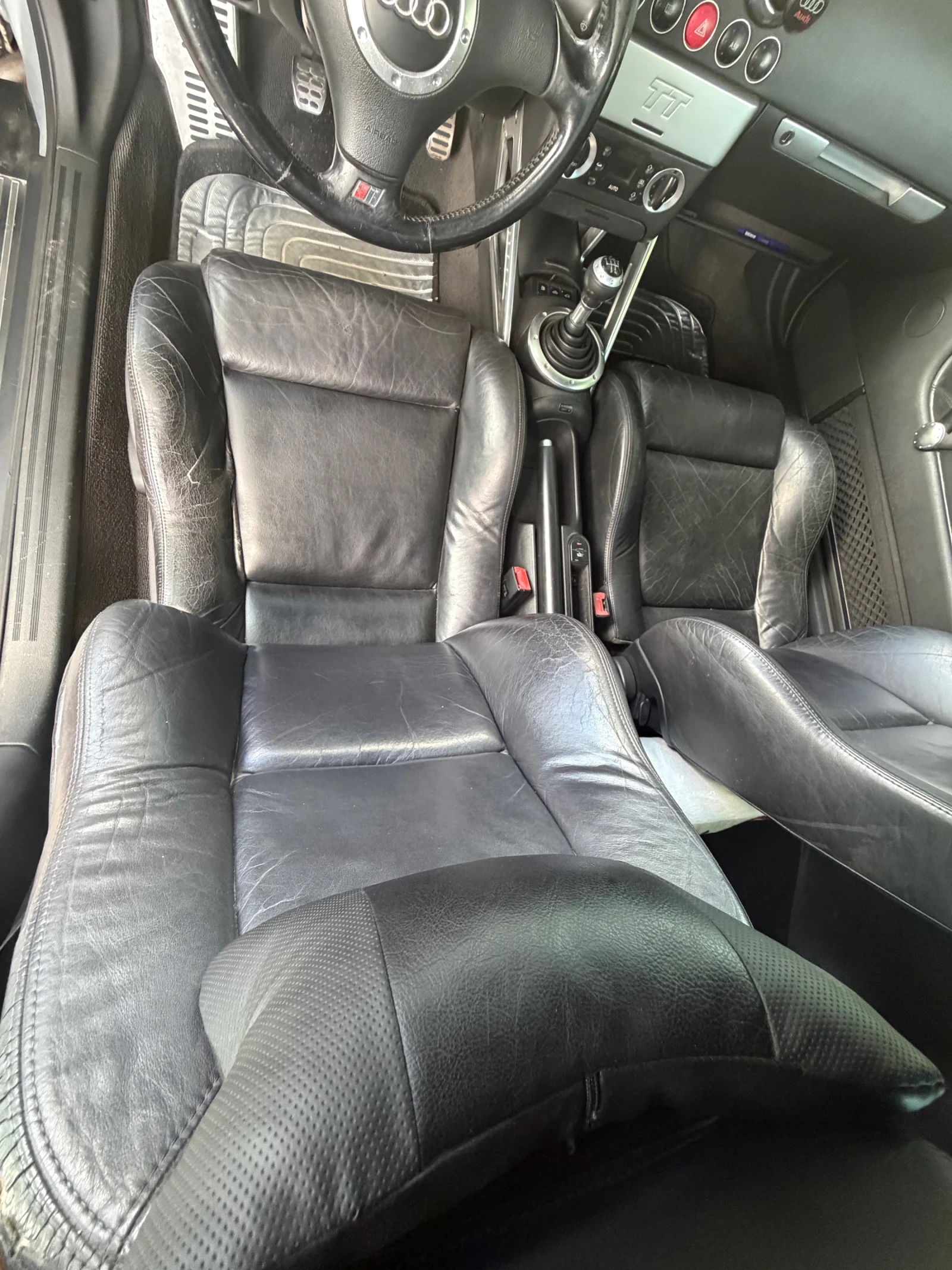Audi Tt AJQ , снимка 4 - Автомобили и джипове - 55416218