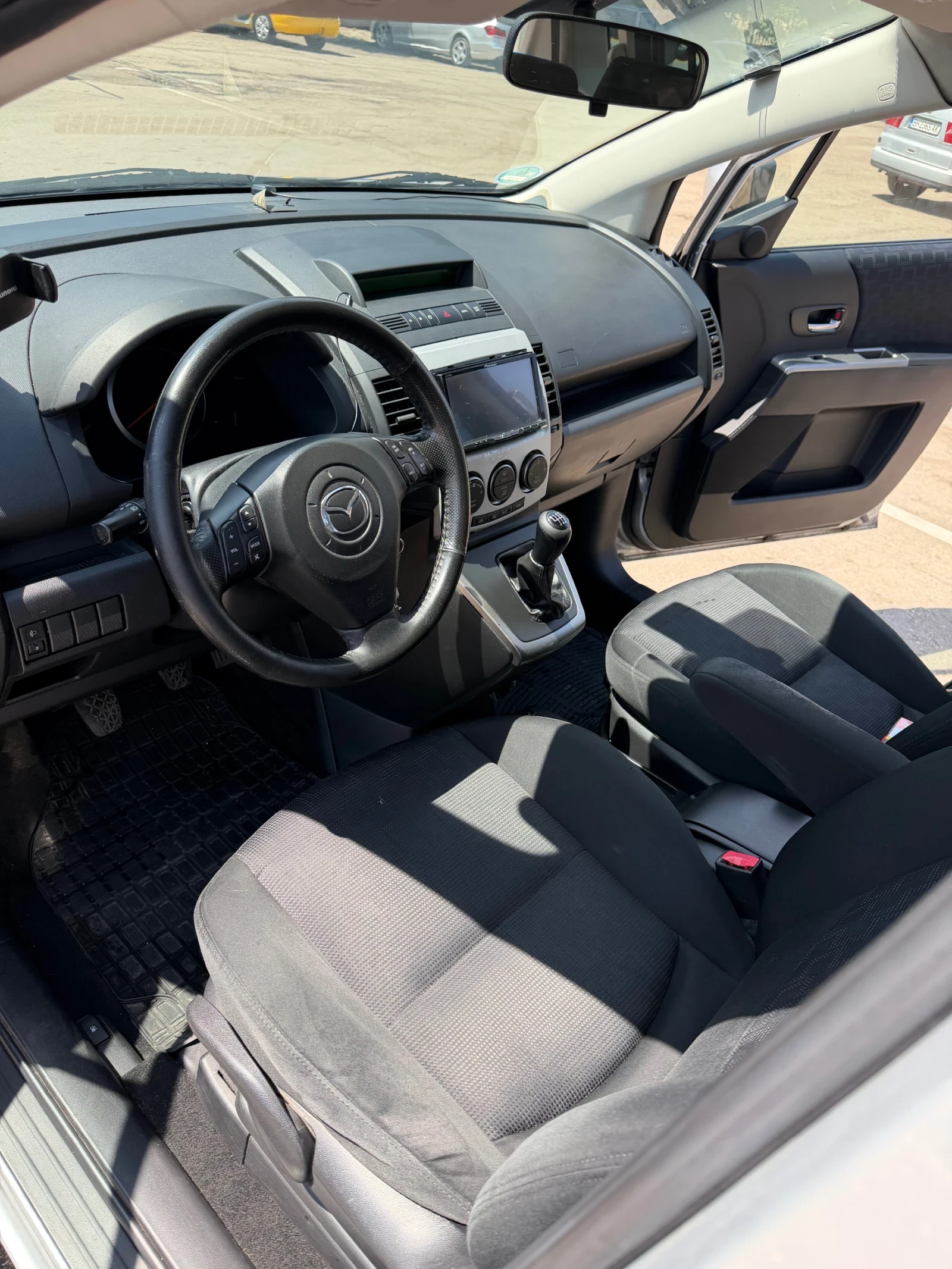 Mazda 5, снимка 9 - Автомобили и джипове - 55421641