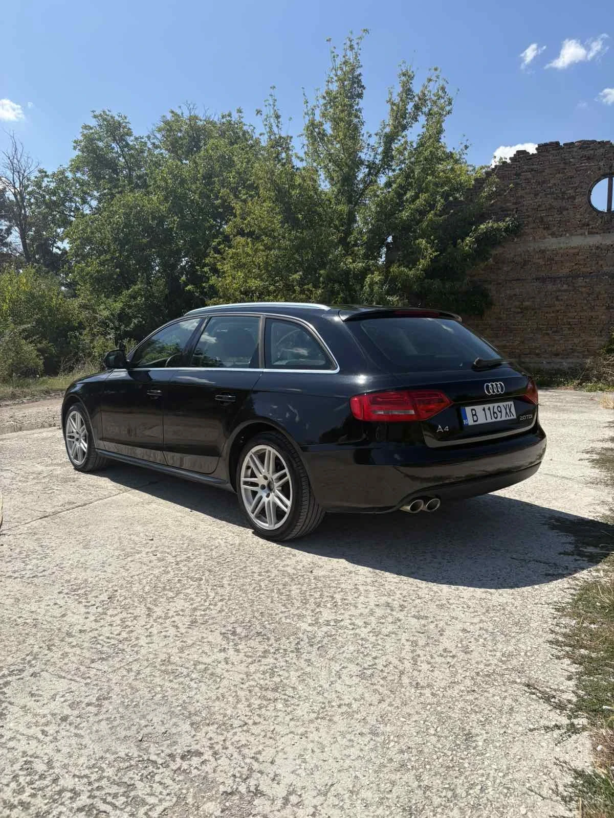 Audi A4 B8 2.0TDI, снимка 4 - Автомобили и джипове - 55629763