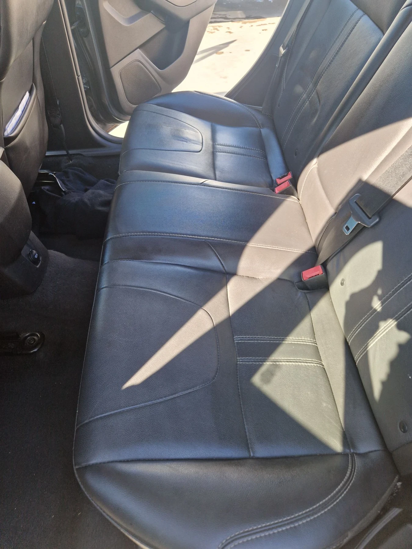 Ford Focus 2.0i 16V 163 к.с. Автоматик, снимка 12 - Автомобили и джипове - 56206158