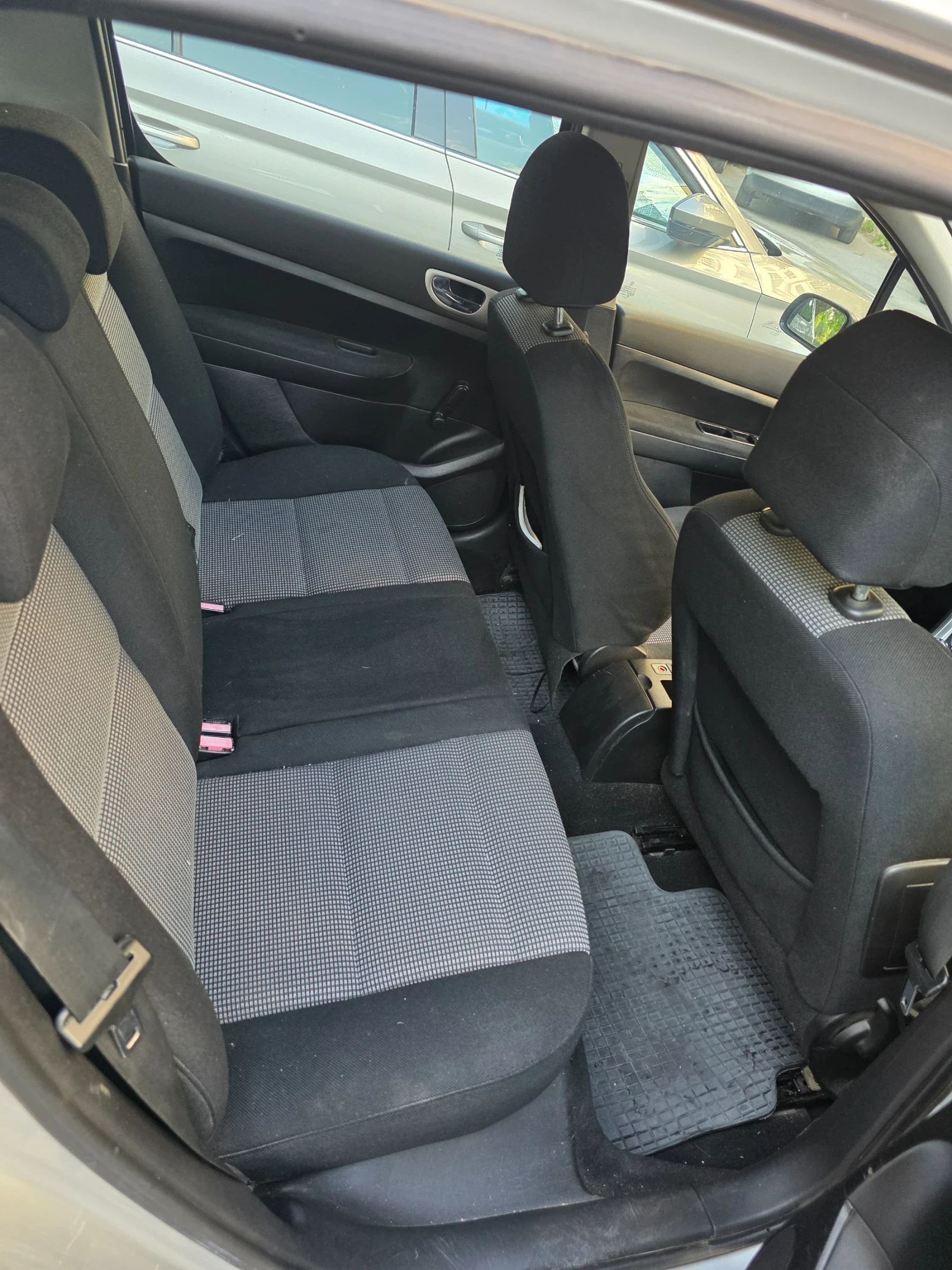 Peugeot 307, снимка 5 - Автомобили и джипове - 56643943