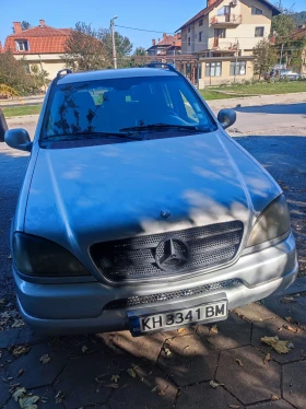  Mercedes-Benz ML 270