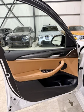 BMW X3 30i xDrive M Package, снимка 13 - Автомобили и джипове - 53443807