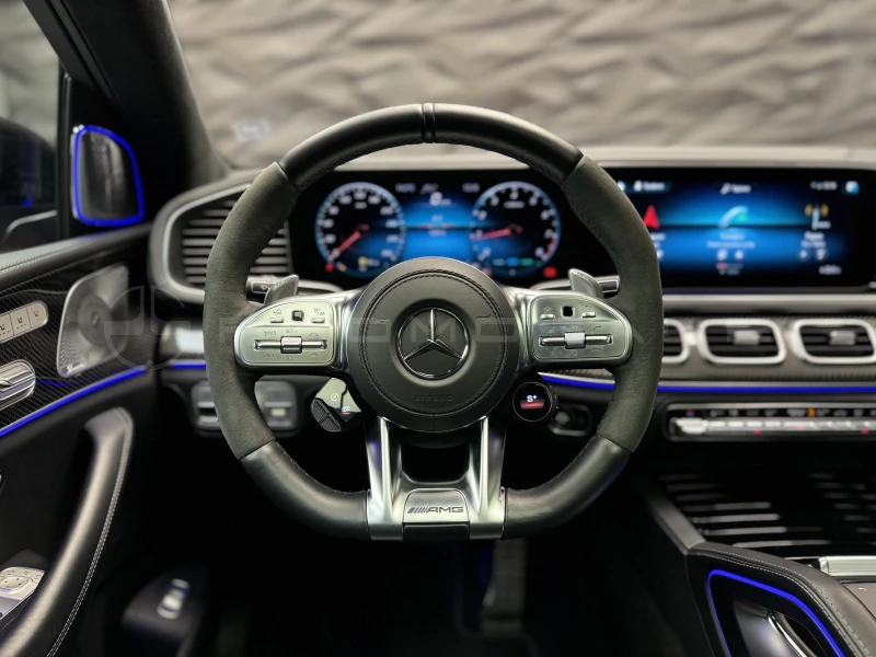 Mercedes-Benz GLE 63 S AMG Coupe 4M* Burm3D* Pano* NightP* 360* Headup* SoftC, снимка 6 - Автомобили и джипове - 48040950