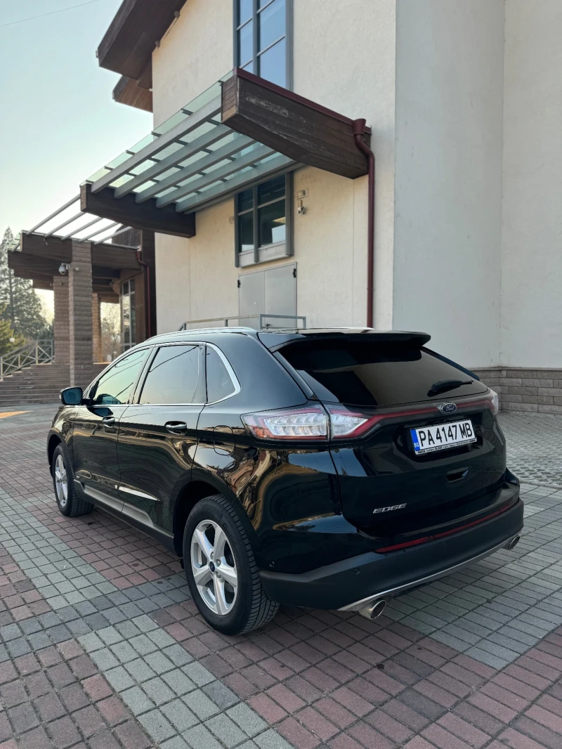 Ford Edge 2.0 TDCi Bi-Turbo Titanium 4x4, снимка 3 - Автомобили и джипове - 48917627