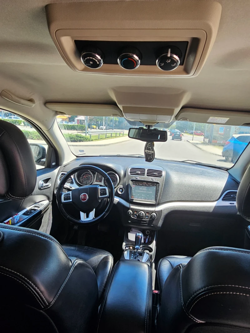 Fiat Freemont, снимка 7 - Автомобили и джипове - 52120456